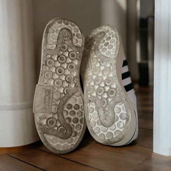 Adidas Superstar Bonega 2B Sneakers-7.5 - Picture 5 of 6